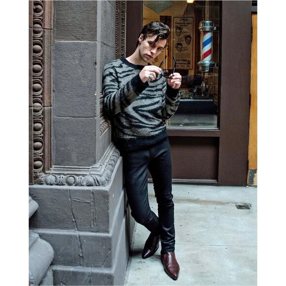 Straight to Hell Ainsley Zebra Pullover Sweater Men Long Sleeve Gray Black M - Picture 9 of 11